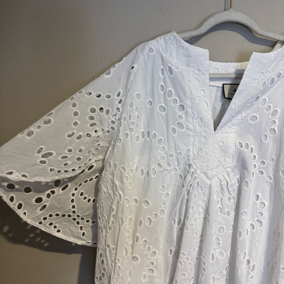 Tuckernuck White Eyelet Finley Flutter Sleeve Top - Picture 5 of 9